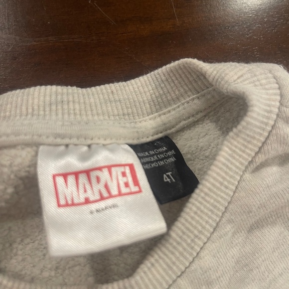 Marvel Kids Sweatshirt – Cozy, Cool & Perfect for Little Superheroes - Picture 2 of 4